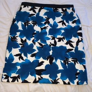 Flowered Mikarose Fitted Knee length Skirt
